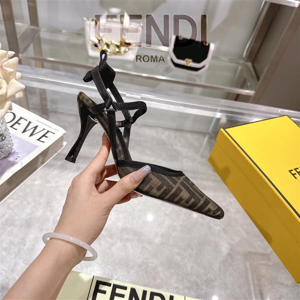 2025112818419477 210